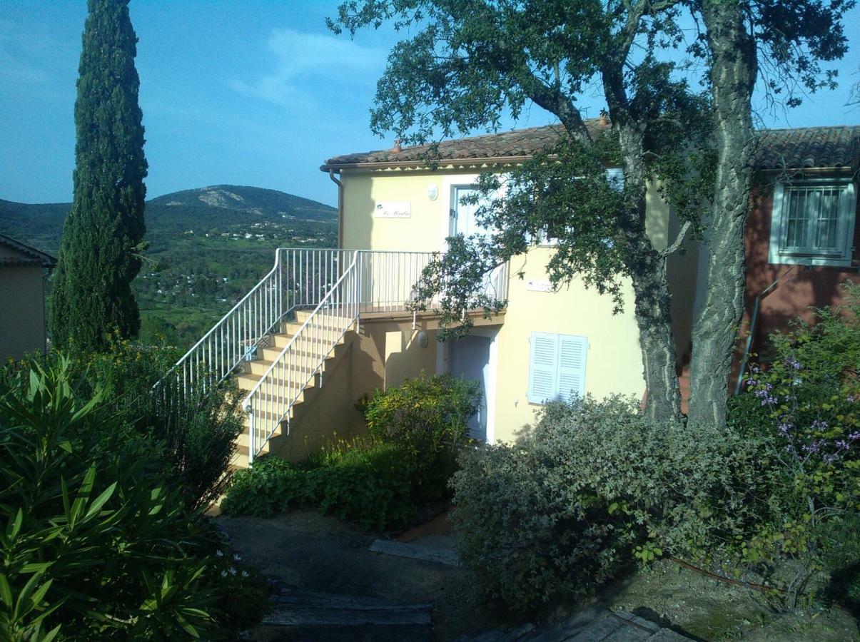 Les Restanques, Bastides Vue Golfe Saint Tropez Apartment Grimaud Exterior photo